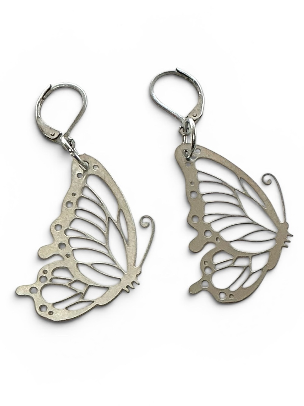 🆕 Butterfly Laser Cut Dangle Earrings